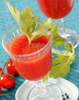 CÓCTEL DE TOMATE