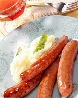 SALCHICHAS CON SOJA Y PURÉ DE PATATAS