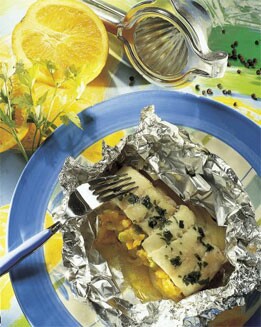 PAPILLOTE DE GALLO Y AJETES