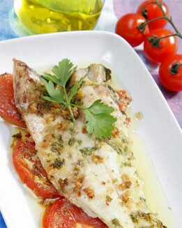 LUBINA AL HORNO CON  QUESO PARMESANO