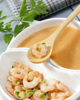 CREMA DE GAMBAS Y CEBOLLINO