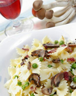 PASTA CON VERDURAS SALTEADAS Y JAMÓN