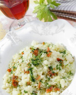 CUSCÚS CON PESTO ROJO