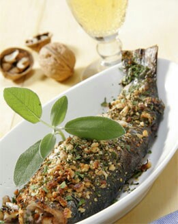 TRUCHAS CON QUESO Y NUECES AL HORNO