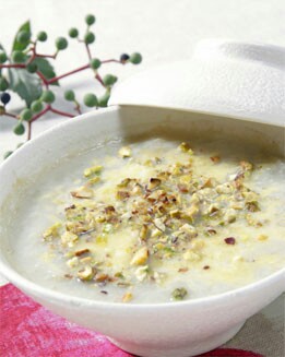 CREMA DE CARDO CON PISTACHOS