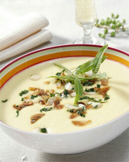 SOPA DE ALMENDRAS Y VERDURAS