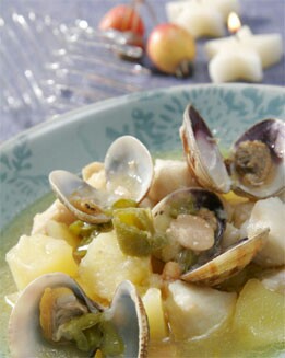 PATATAS CON RAPE Y ALMEJAS