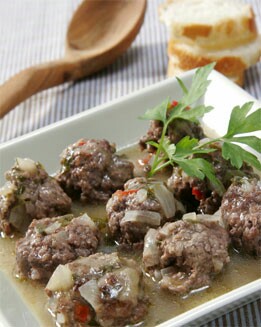 ALBÓNDIGAS EN SALSA