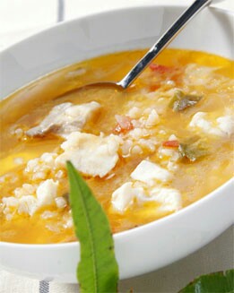 SOPA DE PESCADO CON ARROZ