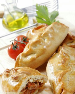 CALZONE DE CARNE Y VERDURAS