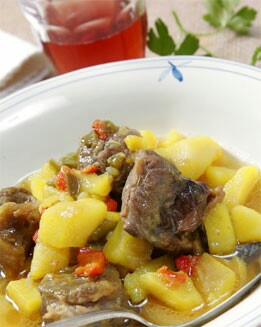 PATATAS CON CARNE Y AZAFRAN