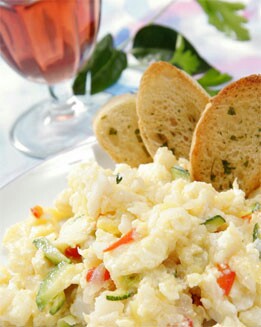 HUEVOS REVUELTOS CON BACALAO Y VERDURAS