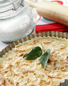 TARTA DE ALMENDRAS Y MANZANA