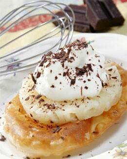 MILHOJAS DE PIÑA Y NATA