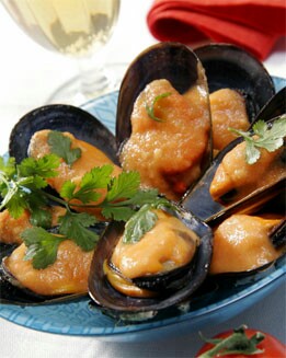 MEJILLONES CON TOMATE