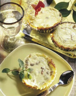 TARTALETAS DE PASAS Y QUESO