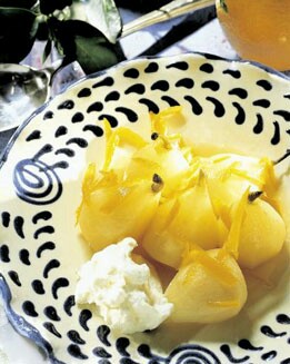 PERAS DE SAN JUAN CON SALSA DE NARANJA