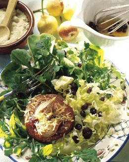 ENSALADA VERDE CON ENSAIMADA DE PERA