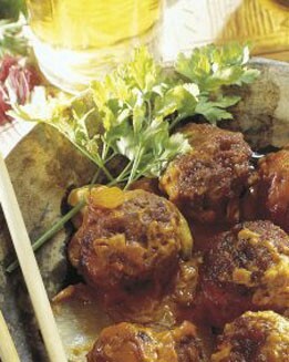 ALBÓNDIGAS ESPECIADAS CON VERDURAS
