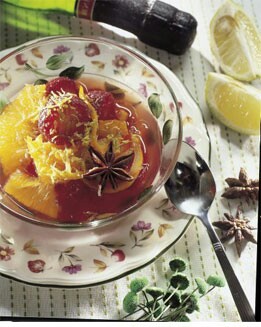 SOPA DE NARANJA CON FRESITAS FRESCAS