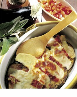 BERENJENAS CON TOMATE Y MOZZARELLA