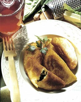 EMPANADITAS DE PATATAS Y ACELGAS