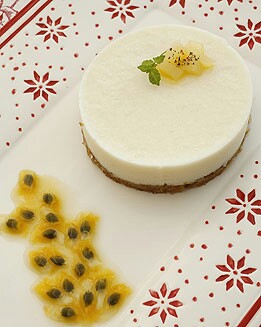 TARTA DE QUESO Y PIÑA