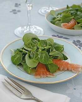 CIGALAS CON ENSALADA 