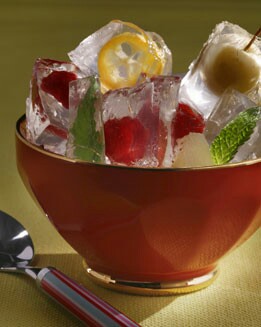 GELATINA CON TROCITOS DE FRUTA