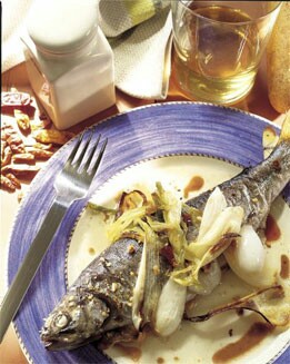 TRUCHAS A LA SIDRA CON CEBOLLETA