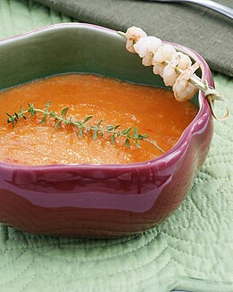 CREMA DE TOMATE AL JENGIBRE CON GAMBAS