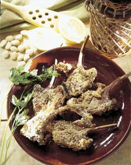 CHULETAS DE CORDERO CON ALMENDRAS