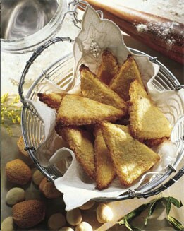 GALLETAS SALADAS AL PARMESANO
