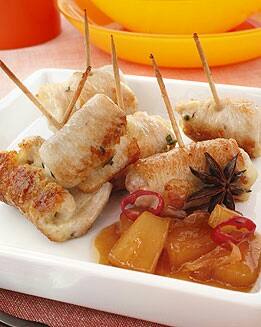 ROLLOS DE PAVO CON PIÑA