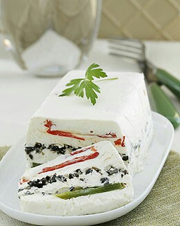 TERRINA DE PIMIENTOS CON REQUESÓN