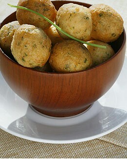 BUÑUELOS DE BACALAO