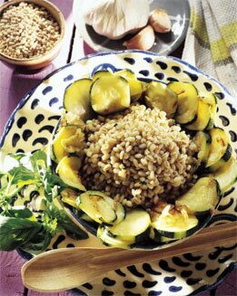 TRIGO CON CALABACINES AL PESTO