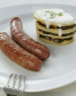 PASTEL DE PATATA Y TRUFA CON SALCHICHAS