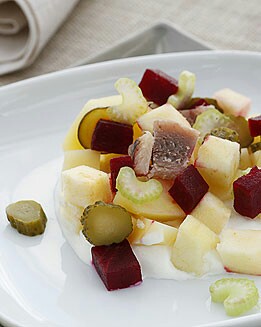 ENSALADA DE ARENQUES