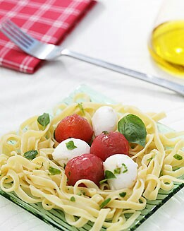 ENSALADA CAPRESE CON PASTA