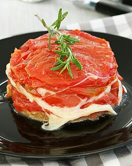 TARTALETA DE TOMATES CON ROMERO