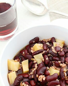 JUDÍAS PINTAS CON ARROZ