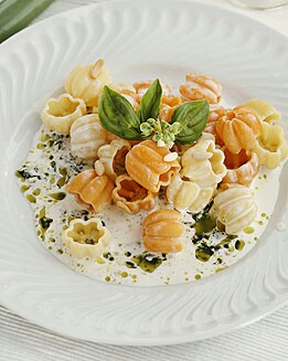 PASTA CON PESTO