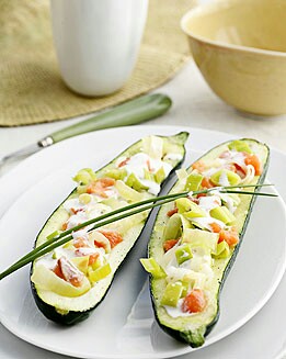 CALABACINES CON PUERRO Y SALMÓN