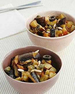 CAPONATA CON PIÑONES