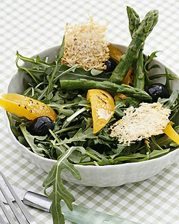 ENSALADA DE RUCULA, QUESO PARMESANO