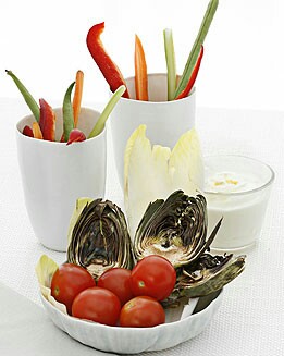CRUDITES CON SALSA DE ANCHOAS