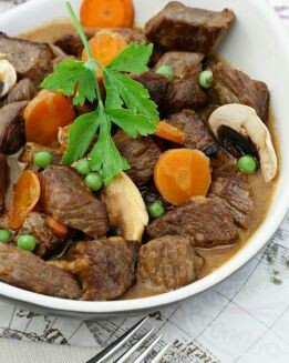 TERNERA ASADA EN SALSA