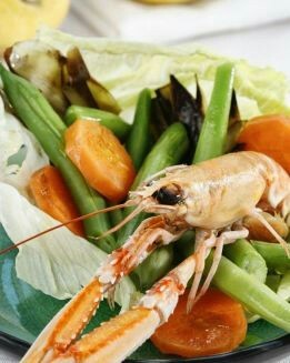 ENSALADA DE CIGALAS Y VERDURAS AL DENTE