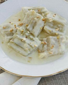 CARDO CON ALMENDRAS